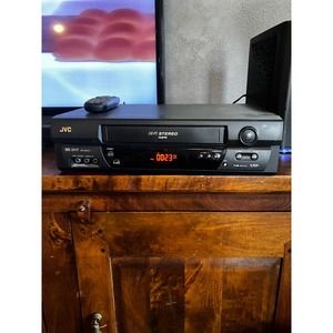 WORKING JVC HI-FI STEREO VHS PLAYER WITH CORDS AND WORKING REMOTE!